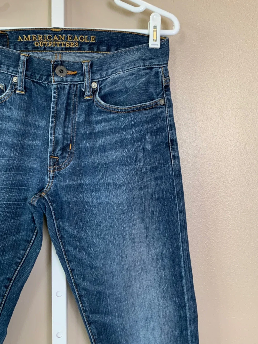 American Eagle Distressed Wash Slim Jeans